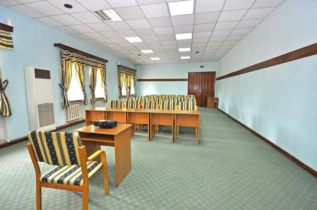 Grand Orzu Hotel ทาชเคนต์ ภายนอก รูปภาพ