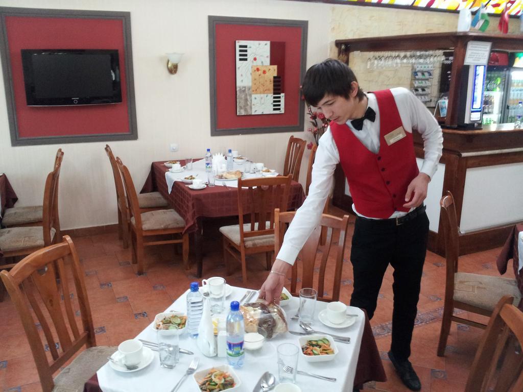 Grand Orzu Hotel ทาชเคนต์ ภายนอก รูปภาพ