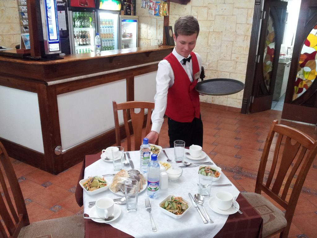 Grand Orzu Hotel ทาชเคนต์ ภายนอก รูปภาพ